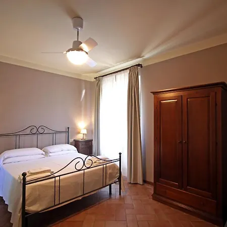 Casale Dello Sparviero קסטלינה אין קיאנטי