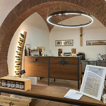 Casale Dello Sparviero Farm stay *