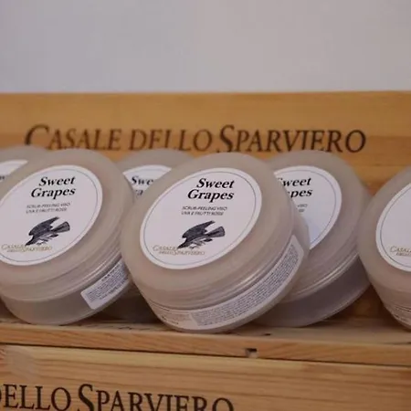 בית חווה Casale Dello Sparviero